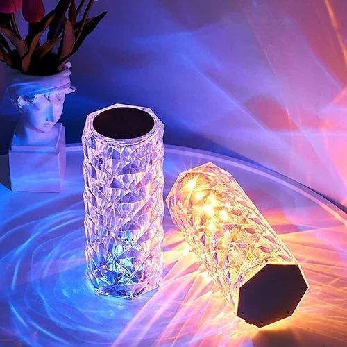 Diamond crystal table lamp